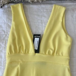NWT Sz6 Deep On Dancing Midi Dress - Yellow